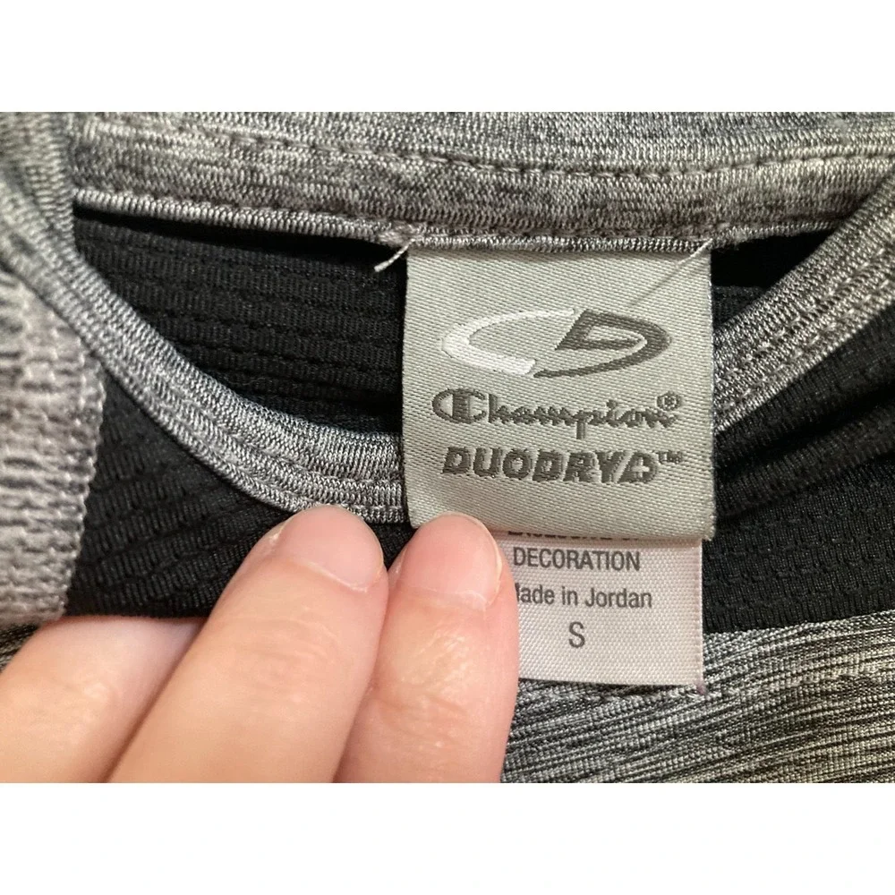 Champion Duo Dry Hooded Gray Pullover Shirt Women Size Small‎ Long Sleeve Pocket